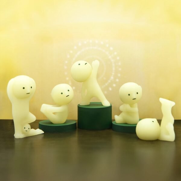 Smiski yoga series figures